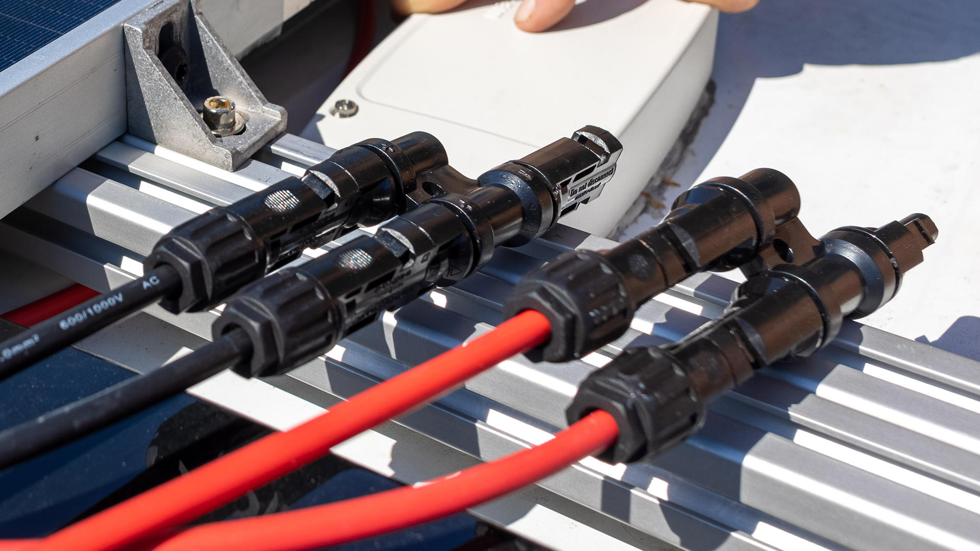 Electronic components and connectors​