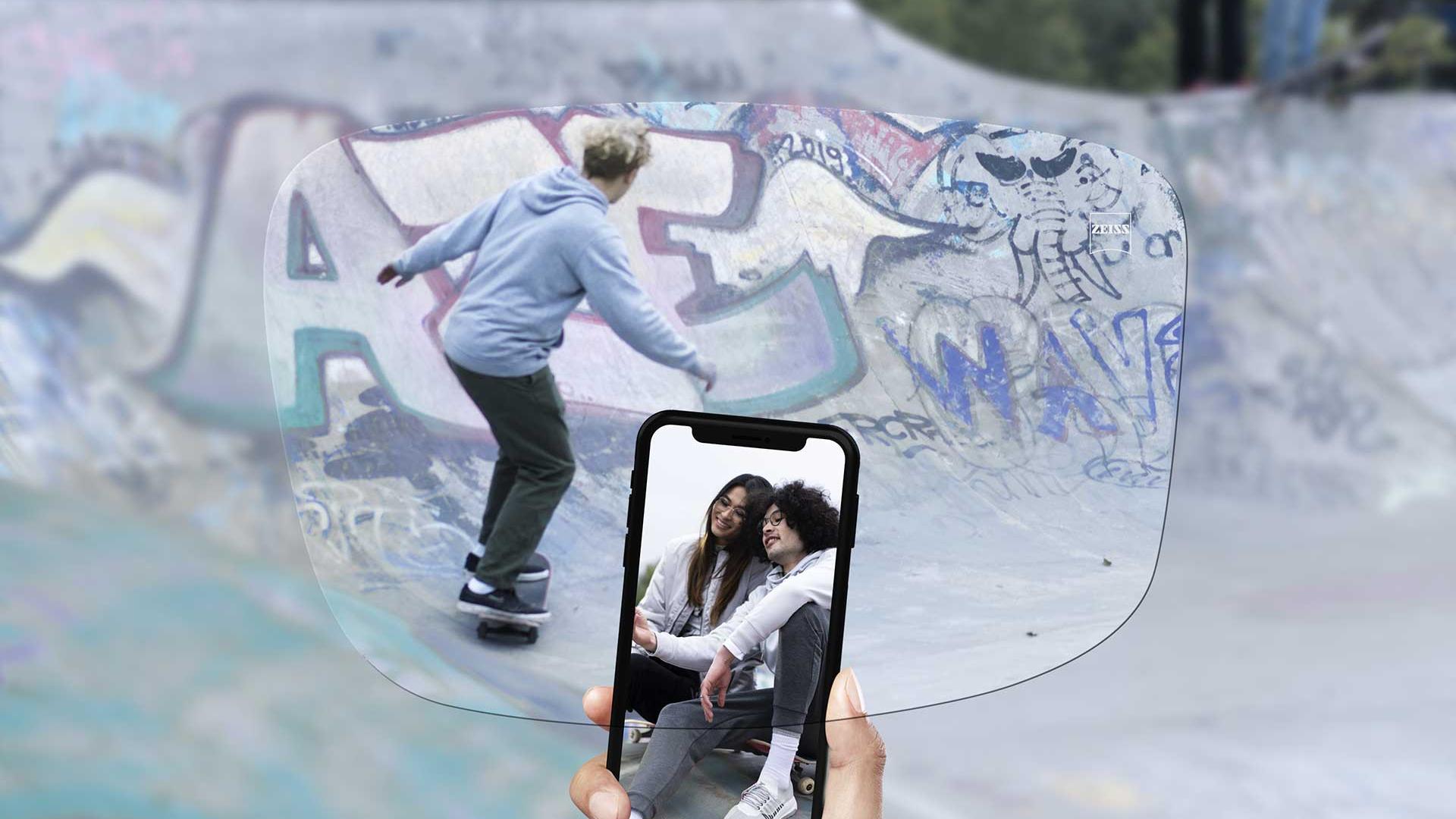 Beeld van een skatepark door ZEISS Unifocaal SmartLife Individual brillenglazen.