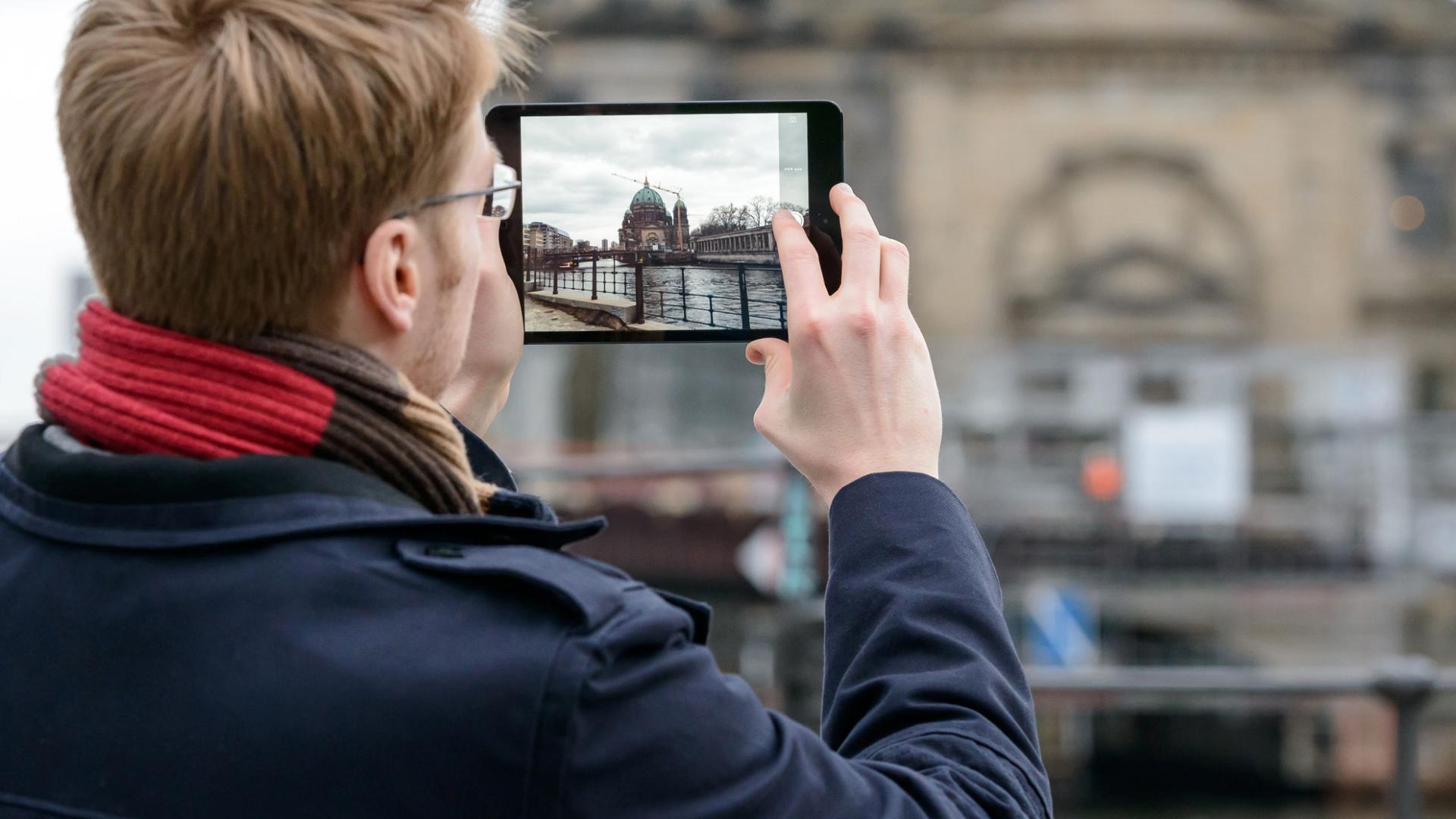 Ontdek hoe digitale apparatuur ons gezichtsvermogen wijzigt en uw ogen op de proef stelt.