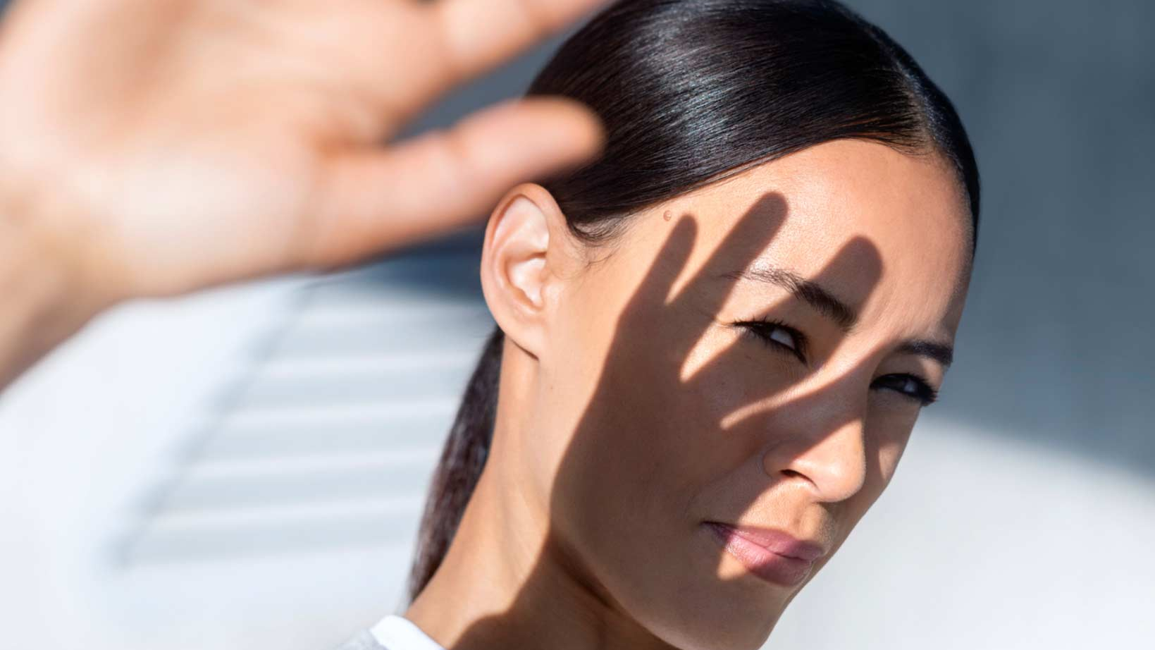 Bescherming: Meekleurende glazen voor de hele dag bescherming tegen UV en schittering